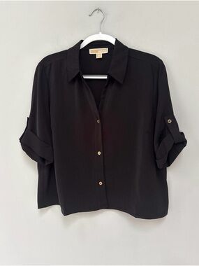 Michael Kors Black Button-Front Roll-Tab Blouse